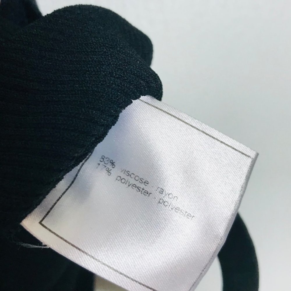 Authentic Chanel Turtleneck Sweater - Picture 6 of 7